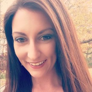 Meet your Posher, Lindsey